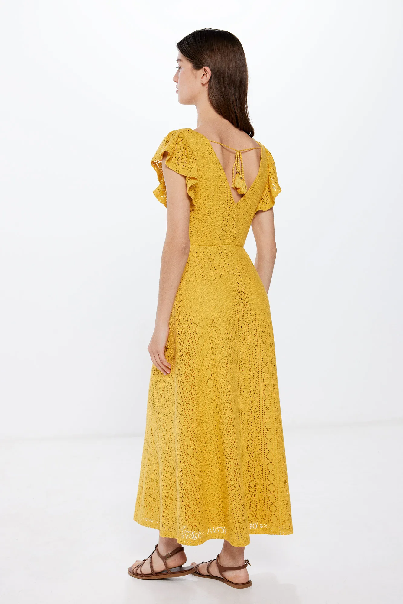 Springfield Crochet Shoulder Ruffle Midi Dress